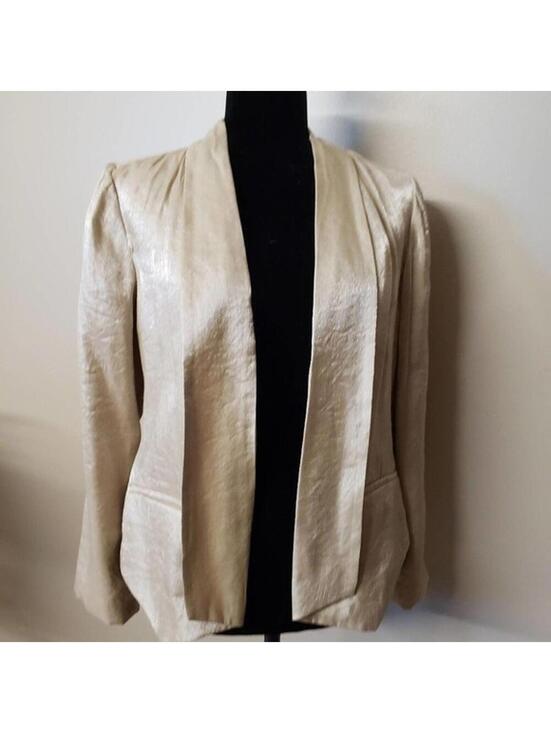 Jackets & Blazers - LKNW Chico's Gold Metallic open drape jacket ! 6 8
